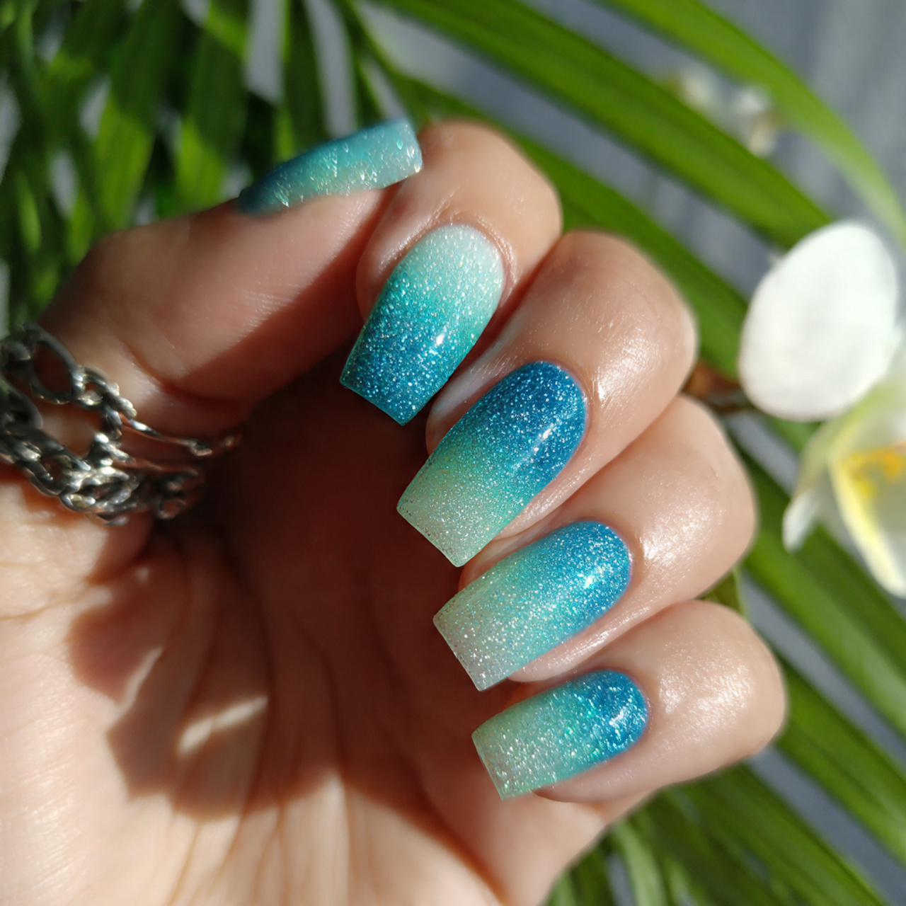 Cute Birthday Nails Ideas for a Fun & Dreamy Look 6 Glitter Ombre Bliss